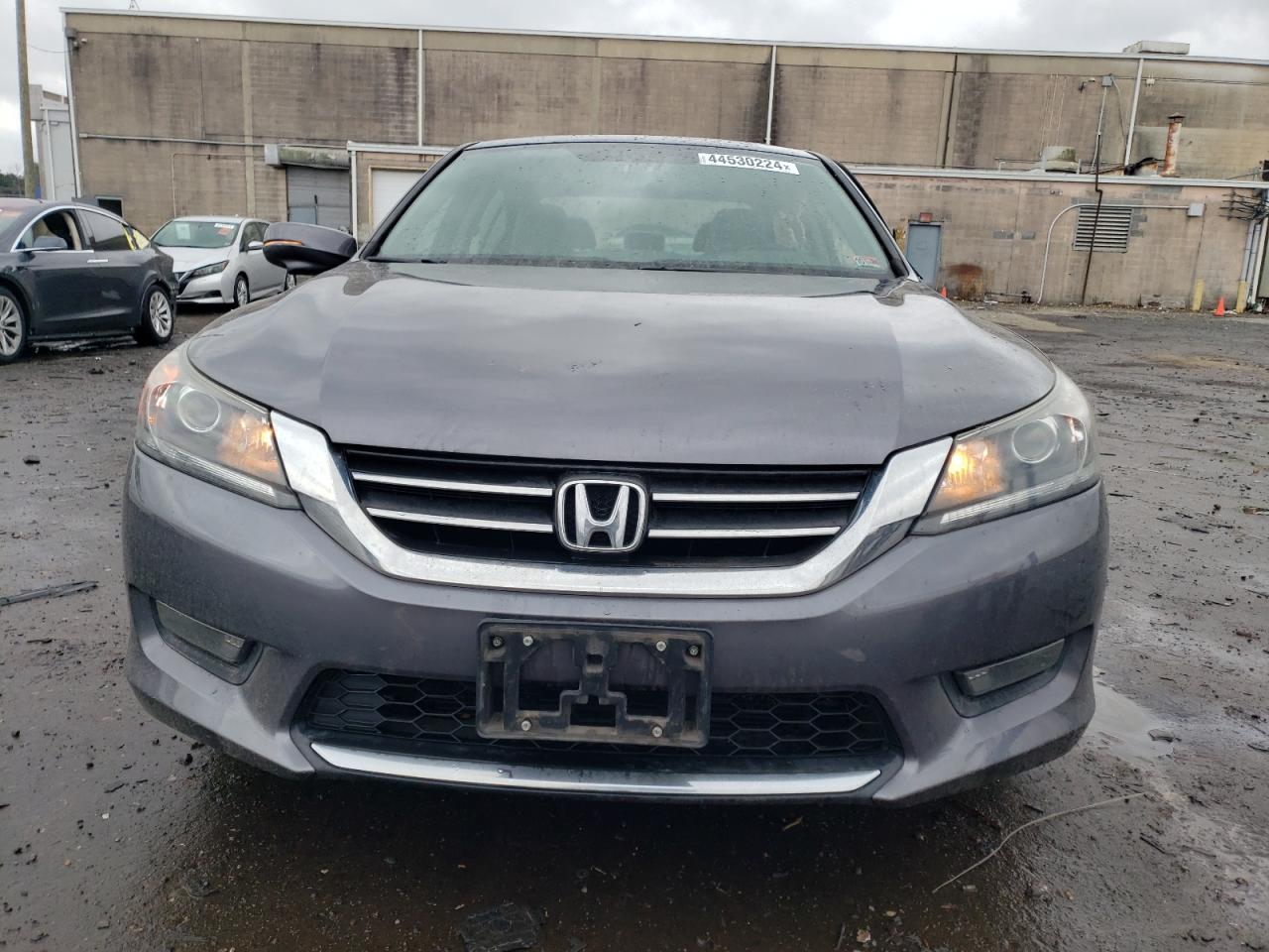 Photo 4 VIN: 1HGCR2F76FA226826 - HONDA ACCORD 