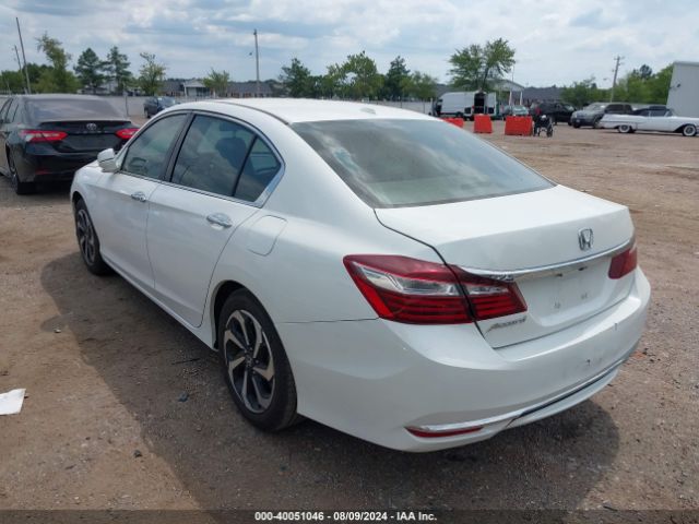 Photo 2 VIN: 1HGCR2F76GA158559 - HONDA ACCORD 