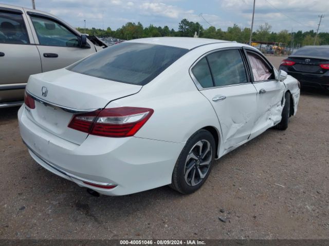 Photo 3 VIN: 1HGCR2F76GA158559 - HONDA ACCORD 