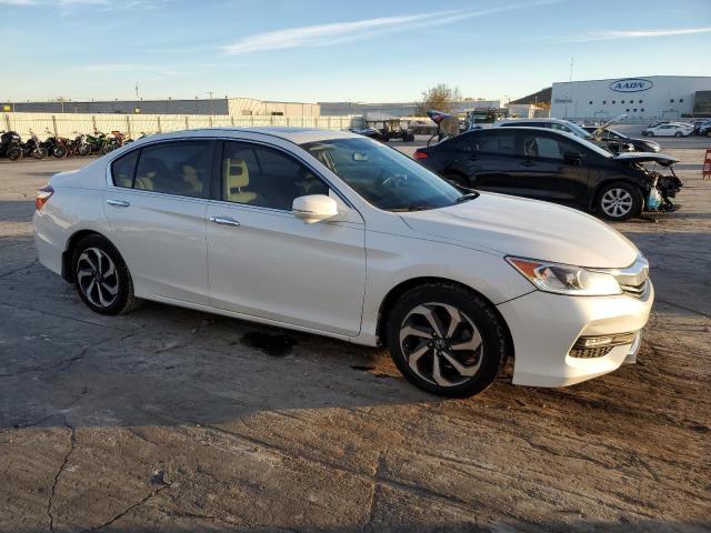 Photo 3 VIN: 1HGCR2F76GA229629 - HONDA ACCORD 