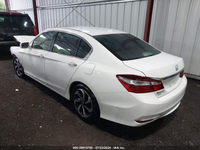 Photo 2 VIN: 1HGCR2F76HA005911 - HONDA ACCORD 