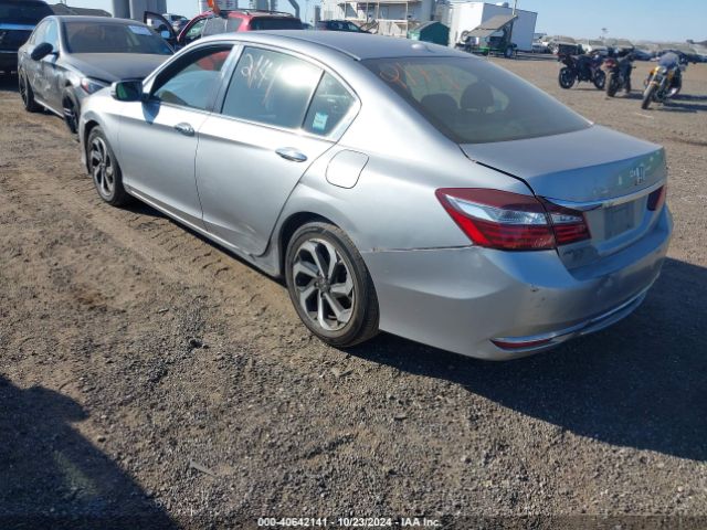 Photo 2 VIN: 1HGCR2F76HA151774 - HONDA ACCORD 