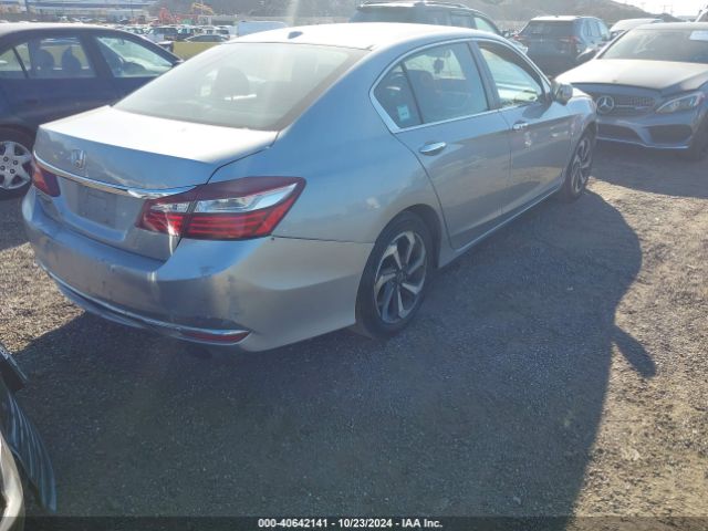 Photo 3 VIN: 1HGCR2F76HA151774 - HONDA ACCORD 