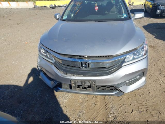 Photo 5 VIN: 1HGCR2F76HA151774 - HONDA ACCORD 