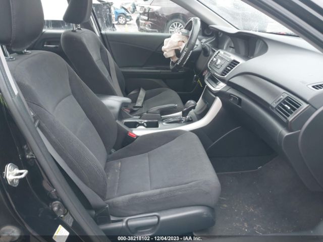 Photo 4 VIN: 1HGCR2F77DA079123 - HONDA ACCORD 