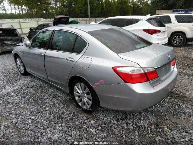 Photo 2 VIN: 1HGCR2F77DA162731 - HONDA ACCORD SDN 