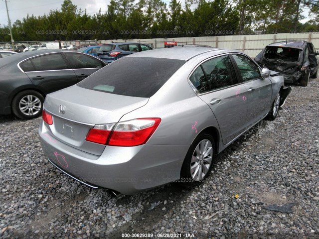 Photo 3 VIN: 1HGCR2F77DA162731 - HONDA ACCORD SDN 