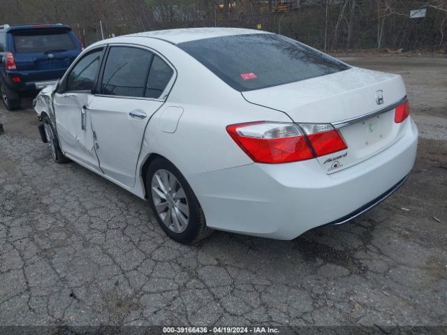 Photo 2 VIN: 1HGCR2F77EA071802 - HONDA ACCORD 