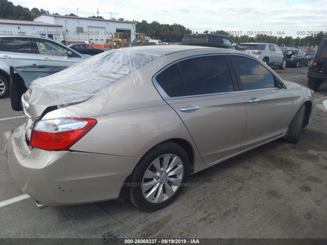 Photo 3 VIN: 1HGCR2F77EA164738 - HONDA ACCORD SDN 