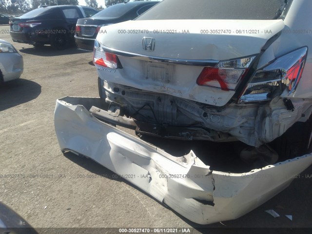 Photo 5 VIN: 1HGCR2F77EA215400 - HONDA ACCORD SEDAN 