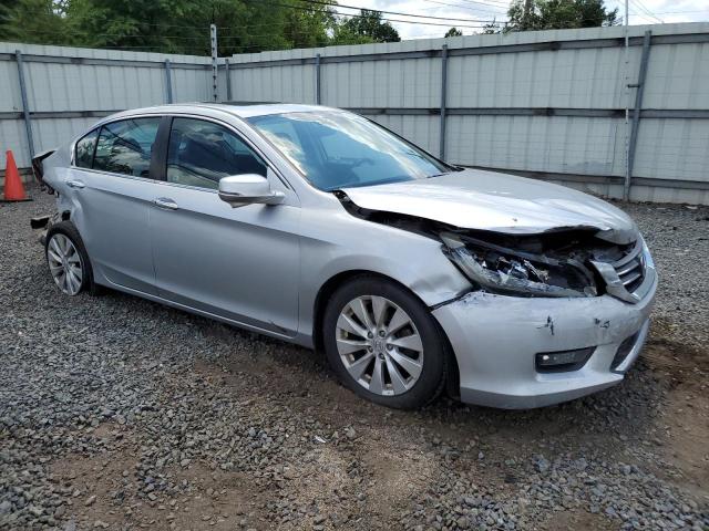 Photo 3 VIN: 1HGCR2F77EA220659 - HONDA ACCORD 