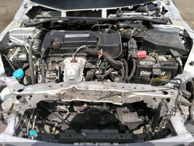 Photo 9 VIN: 1HGCR2F77EA222301 - HONDA ACCORD SEDAN 