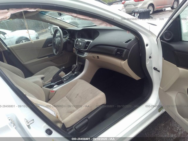 Photo 4 VIN: 1HGCR2F77FA148346 - HONDA ACCORD SEDAN 