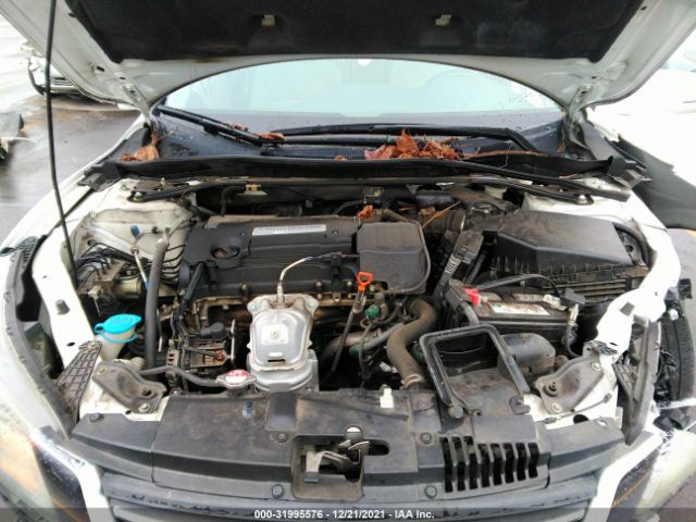 Photo 9 VIN: 1HGCR2F77FA165230 - HONDA ACCORD SEDAN 