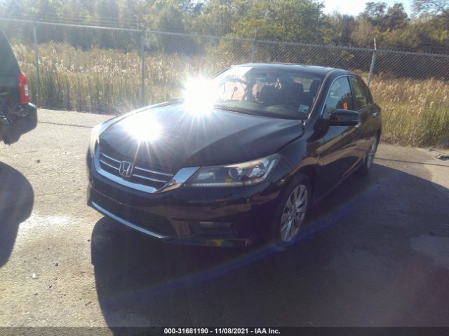 Photo 1 VIN: 1HGCR2F77FA242761 - HONDA ACCORD SEDAN 