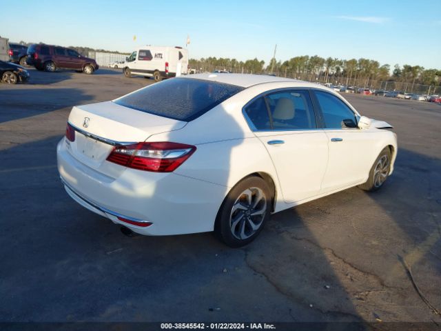 Photo 3 VIN: 1HGCR2F77GA147778 - HONDA ACCORD 