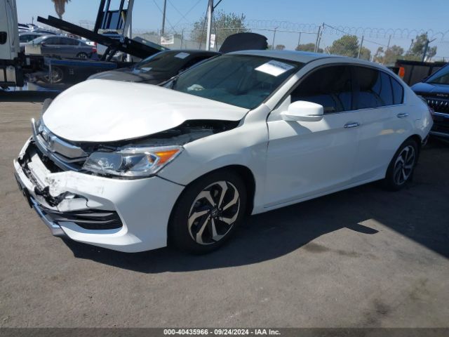 Photo 1 VIN: 1HGCR2F77GA240414 - HONDA ACCORD 