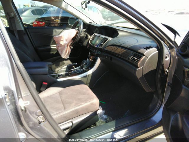 Photo 4 VIN: 1HGCR2F77HA173475 - HONDA ACCORD SEDAN 