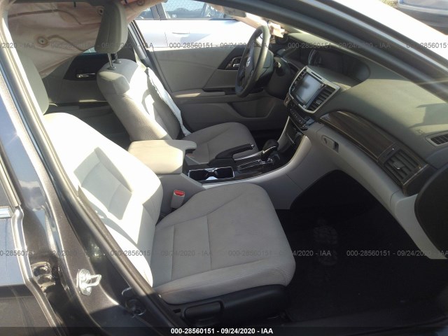 Photo 4 VIN: 1HGCR2F77HA232170 - HONDA ACCORD SEDAN 