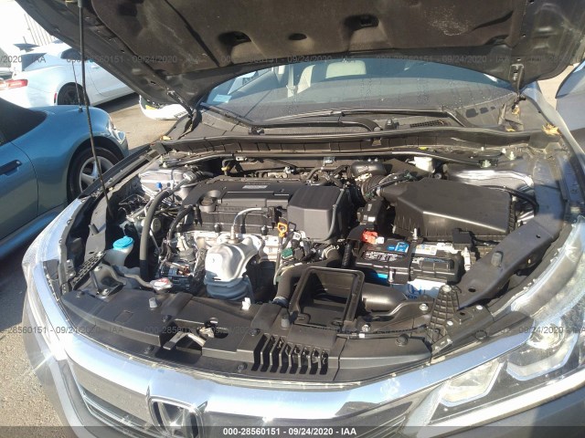 Photo 9 VIN: 1HGCR2F77HA232170 - HONDA ACCORD SEDAN 