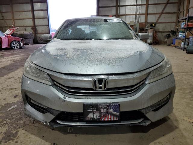 Photo 4 VIN: 1HGCR2F77HA295608 - HONDA ACCORD EX 