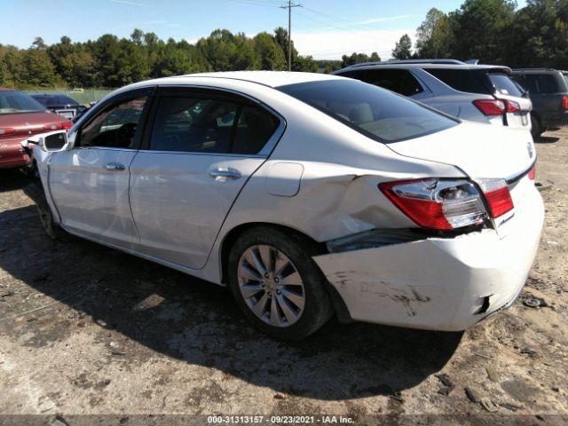 Photo 2 VIN: 1HGCR2F78DA027211 - HONDA ACCORD SDN 