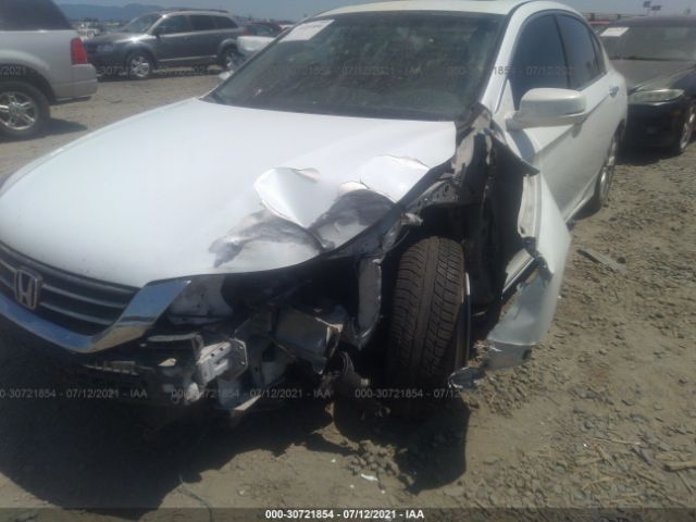 Photo 5 VIN: 1HGCR2F78DA053050 - HONDA ACCORD SDN 