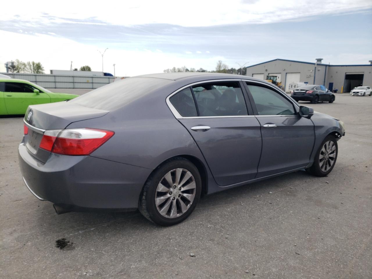 Photo 2 VIN: 1HGCR2F78EA143235 - HONDA ACCORD 