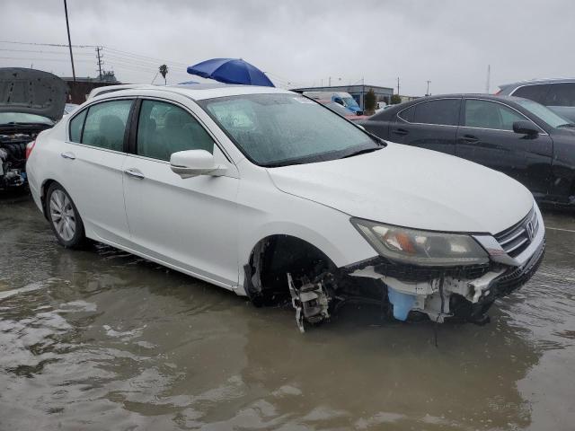 Photo 3 VIN: 1HGCR2F78FA013876 - HONDA ACCORD 