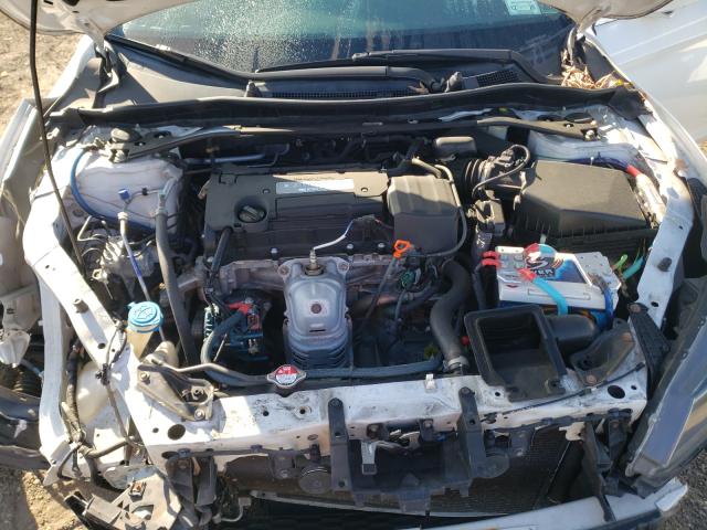 Photo 6 VIN: 1HGCR2F78FA210482 - HONDA ACCORD EX 