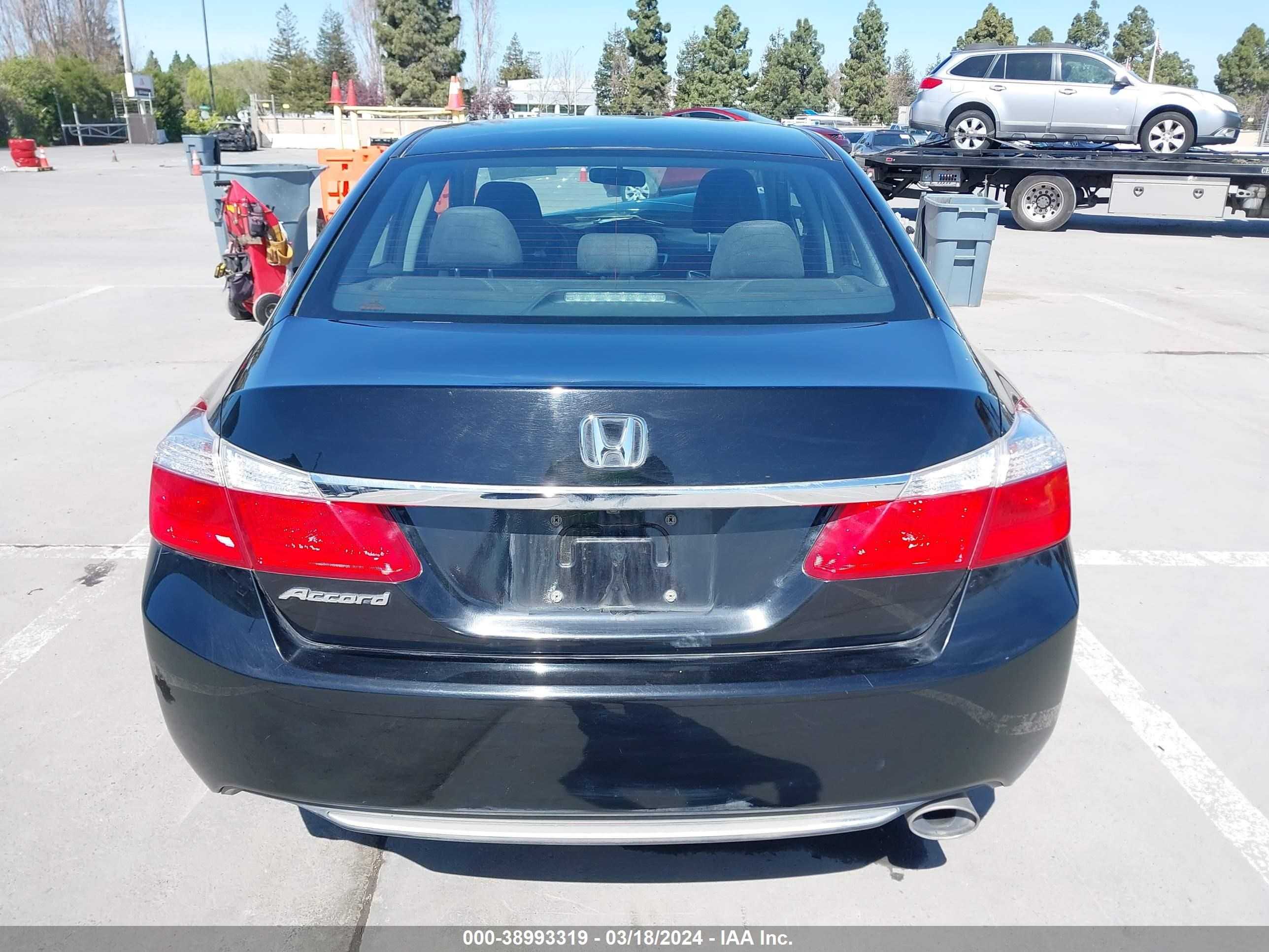 Photo 16 VIN: 1HGCR2F78FA258743 - HONDA ACCORD 