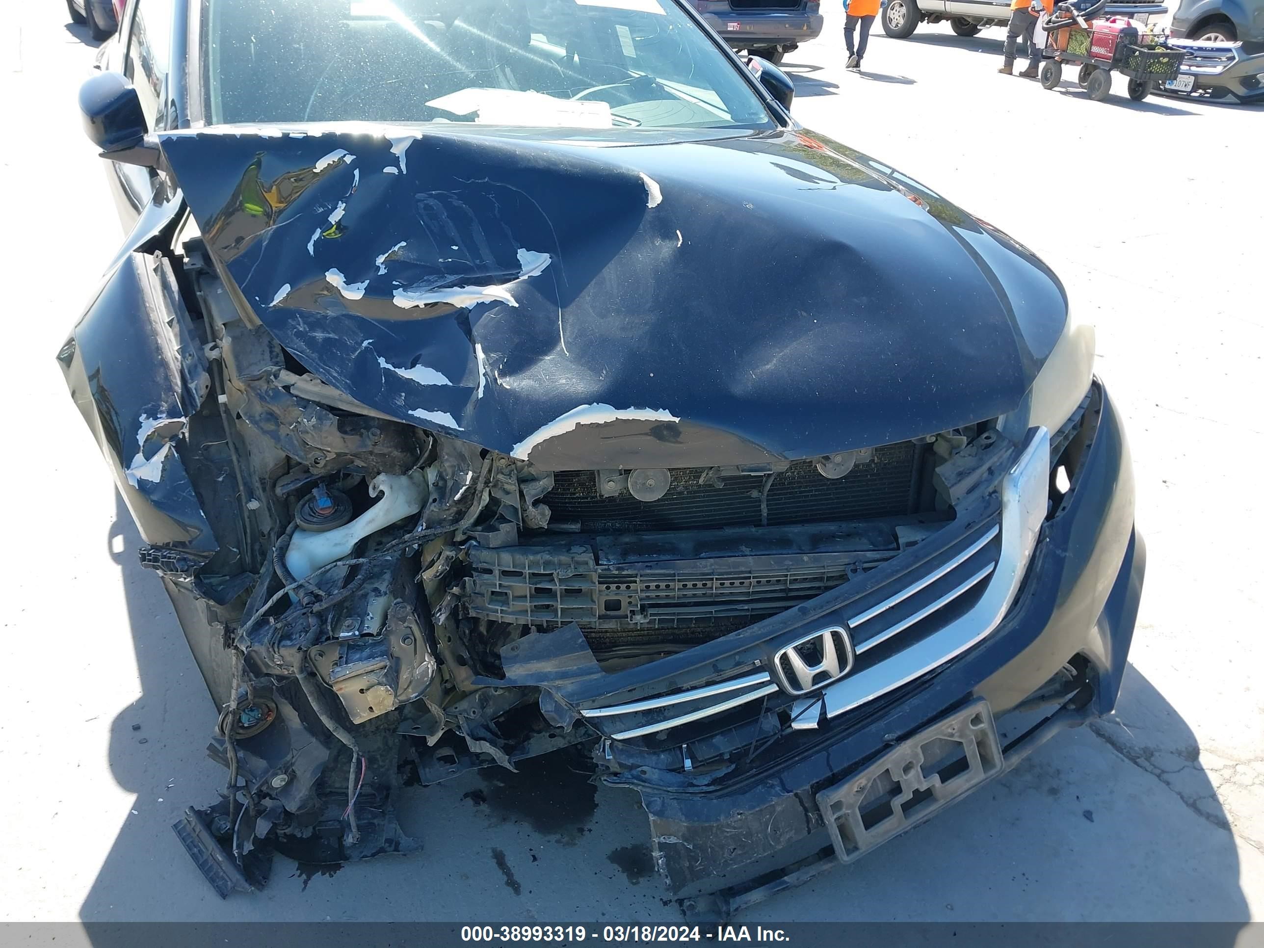 Photo 5 VIN: 1HGCR2F78FA258743 - HONDA ACCORD 