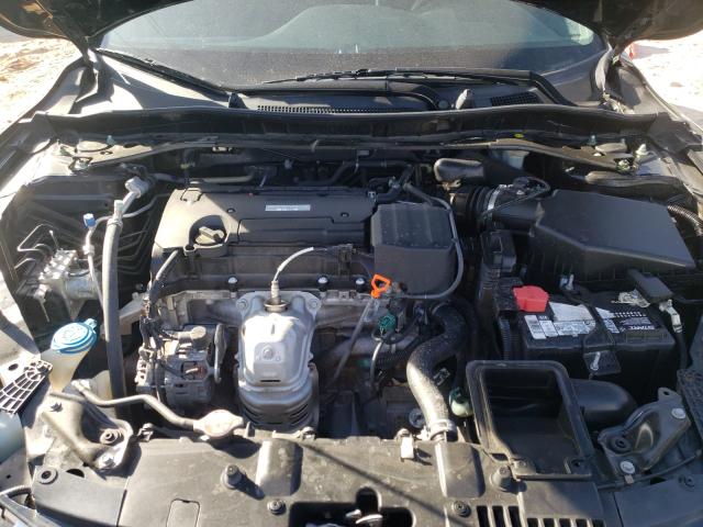 Photo 6 VIN: 1HGCR2F78HA000919 - HONDA ACCORD EX 