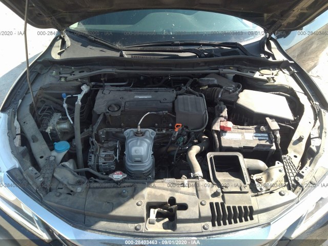 Photo 9 VIN: 1HGCR2F78HA104892 - HONDA ACCORD SEDAN 