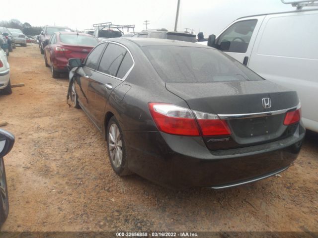 Photo 2 VIN: 1HGCR2F79DA068947 - HONDA ACCORD SDN 