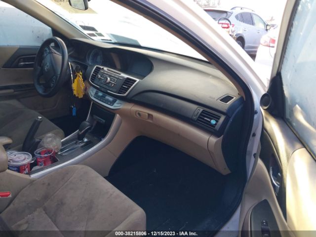 Photo 4 VIN: 1HGCR2F79EA181086 - HONDA ACCORD 