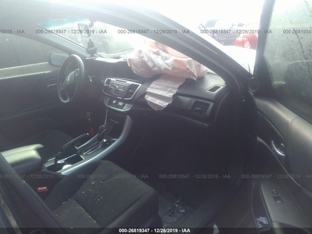 Photo 4 VIN: 1HGCR2F79EA302120 - HONDA ACCORD SEDAN 