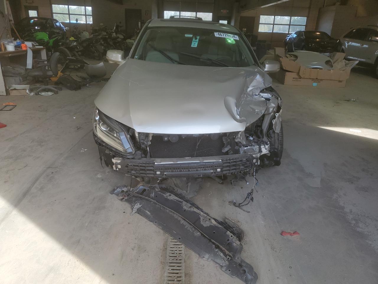 Photo 4 VIN: 1HGCR2F79FA119558 - HONDA ACCORD 