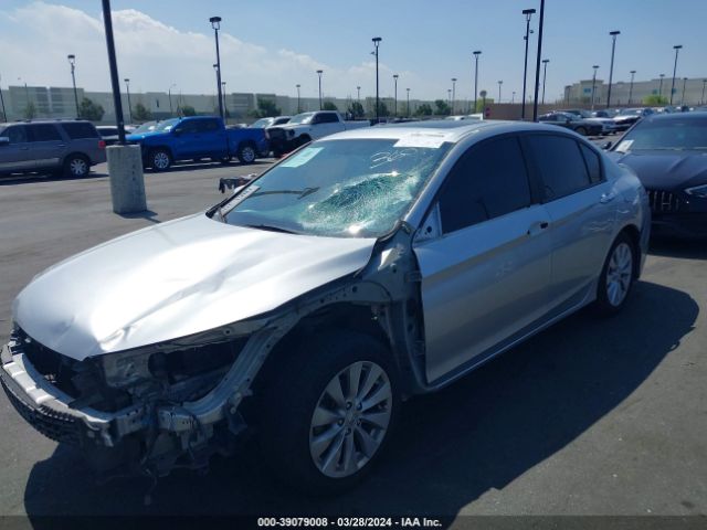 Photo 1 VIN: 1HGCR2F79FA153998 - HONDA ACCORD 