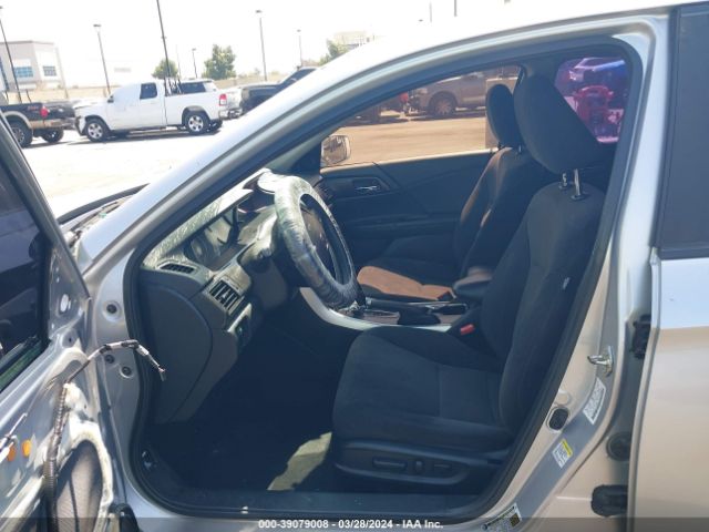 Photo 4 VIN: 1HGCR2F79FA153998 - HONDA ACCORD 