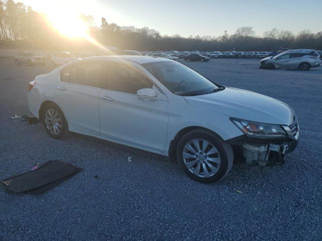 Photo 3 VIN: 1HGCR2F79FA255415 - HONDA ACCORD 