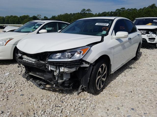 Photo 1 VIN: 1HGCR2F79HA135570 - HONDA ACCORD EX 