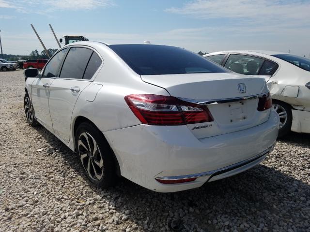 Photo 2 VIN: 1HGCR2F79HA135570 - HONDA ACCORD EX 