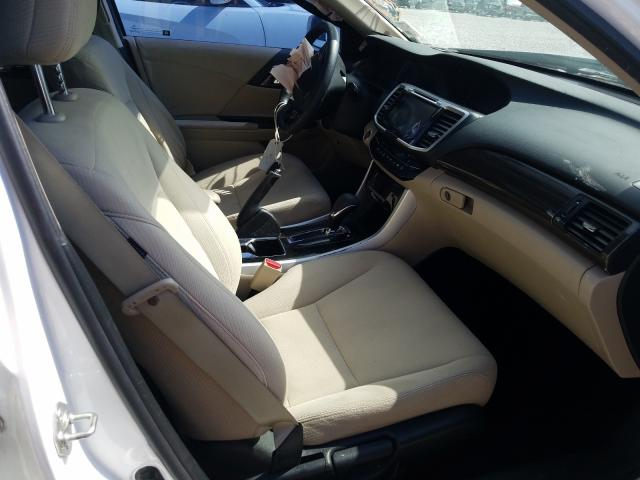 Photo 4 VIN: 1HGCR2F79HA135570 - HONDA ACCORD EX 