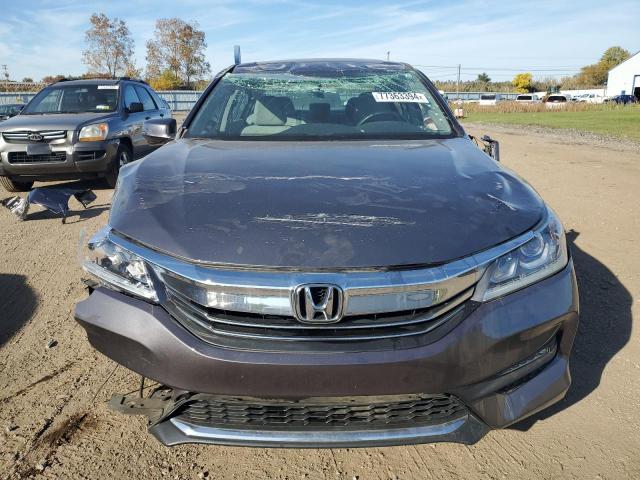 Photo 4 VIN: 1HGCR2F79HA140302 - HONDA ACCORD EX 