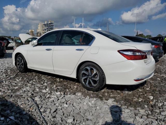 Photo 1 VIN: 1HGCR2F79HA165832 - HONDA ACCORD EX 