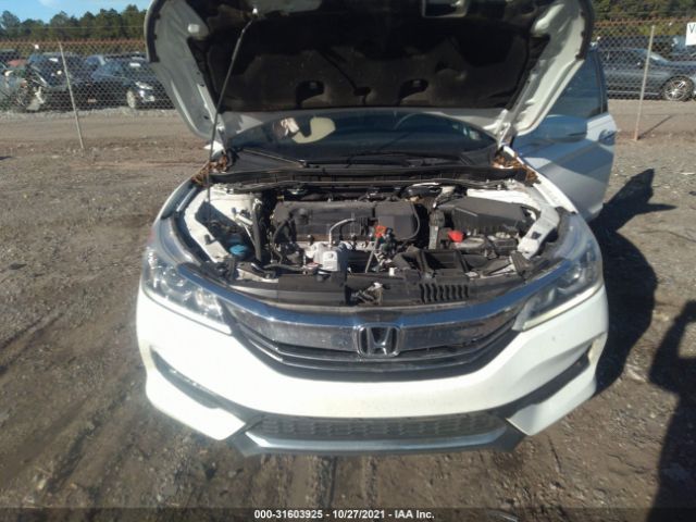 Photo 9 VIN: 1HGCR2F79HA165846 - HONDA ACCORD SEDAN 