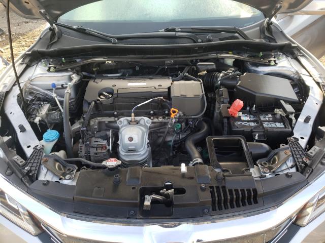 Photo 6 VIN: 1HGCR2F79HA211370 - HONDA ACCORD EX 