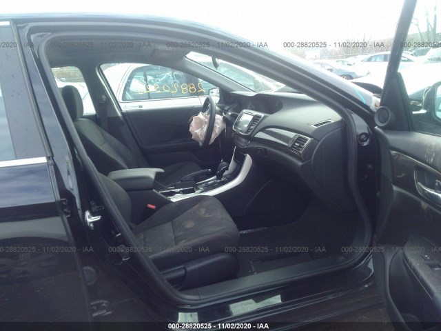 Photo 4 VIN: 1HGCR2F79HA274128 - HONDA ACCORD SEDAN 