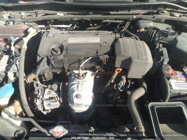 Photo 9 VIN: 1HGCR2F7XDA006022 - HONDA ACCORD SDN 